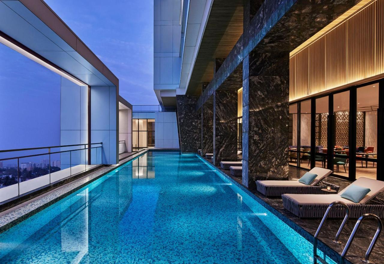 Taj Wellington Mews Chennai Hotel Екстериор снимка